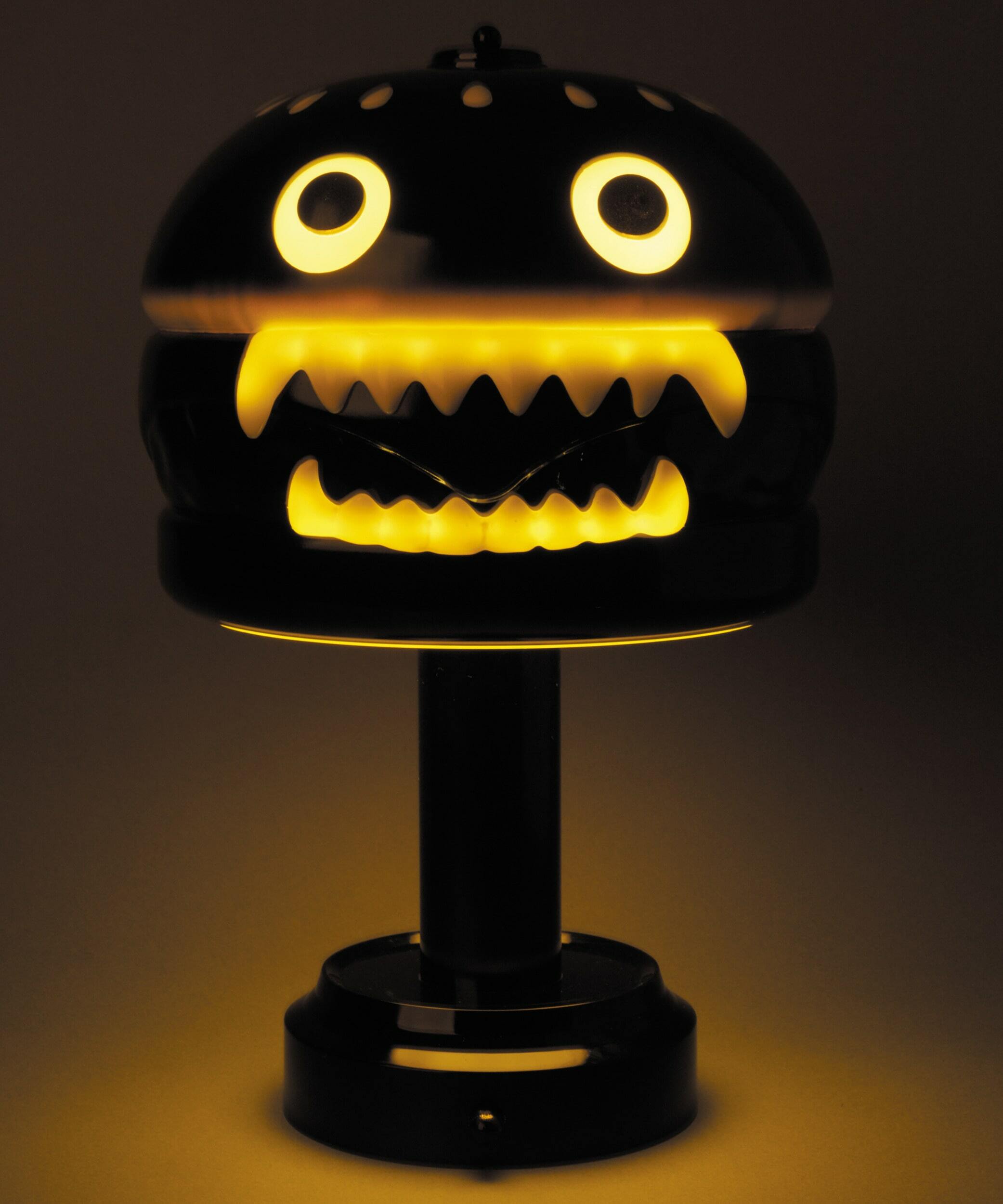 UNDERCOVER HAMBURGER LAMP - BLACK