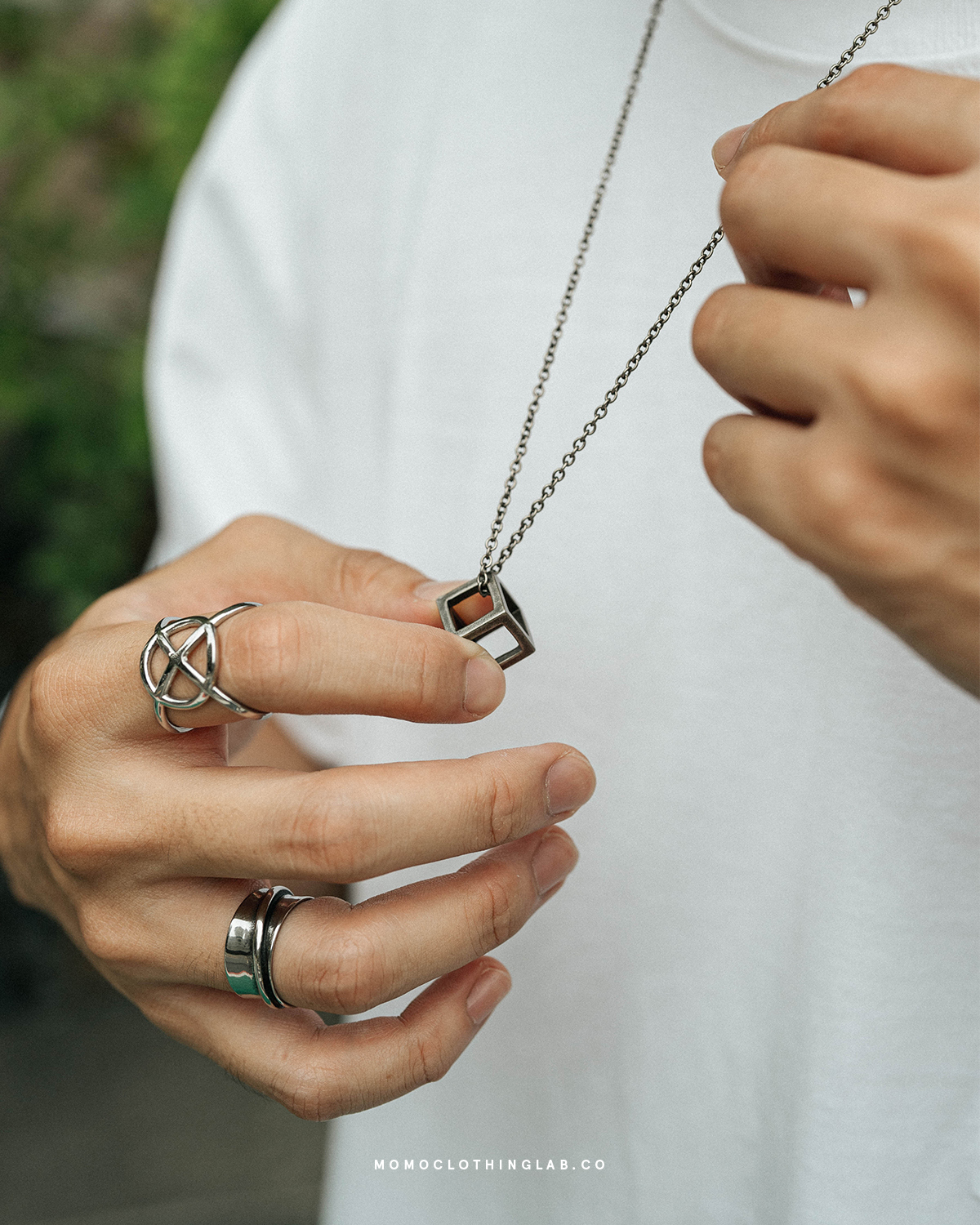 #現貨 (ACCN576) 鋼項鍊 立體四方吊墜