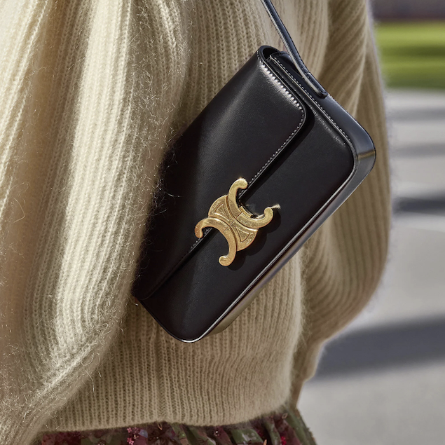 Celine triomphe 黑金腋下包