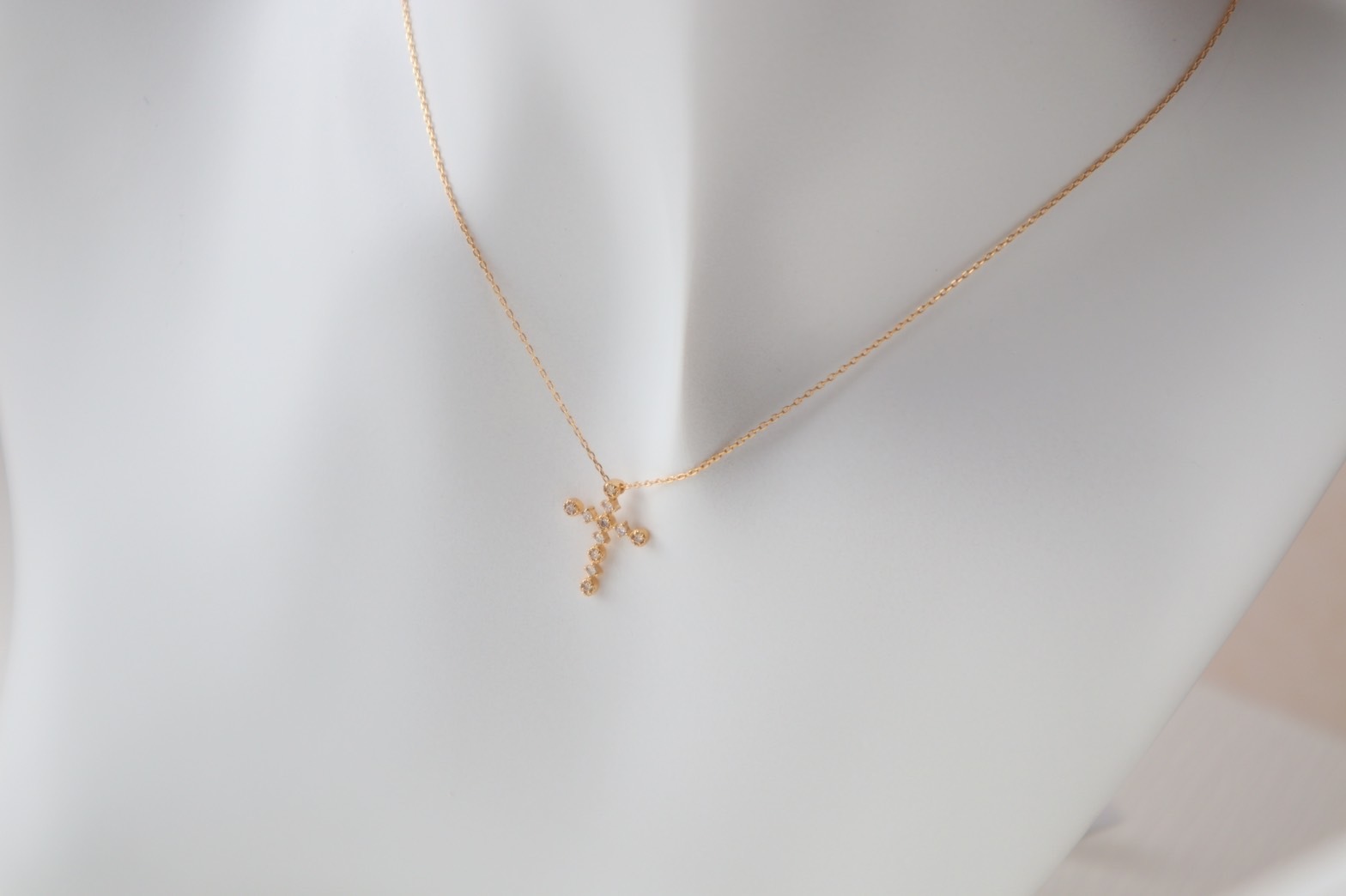 18K/十字點點項鍊