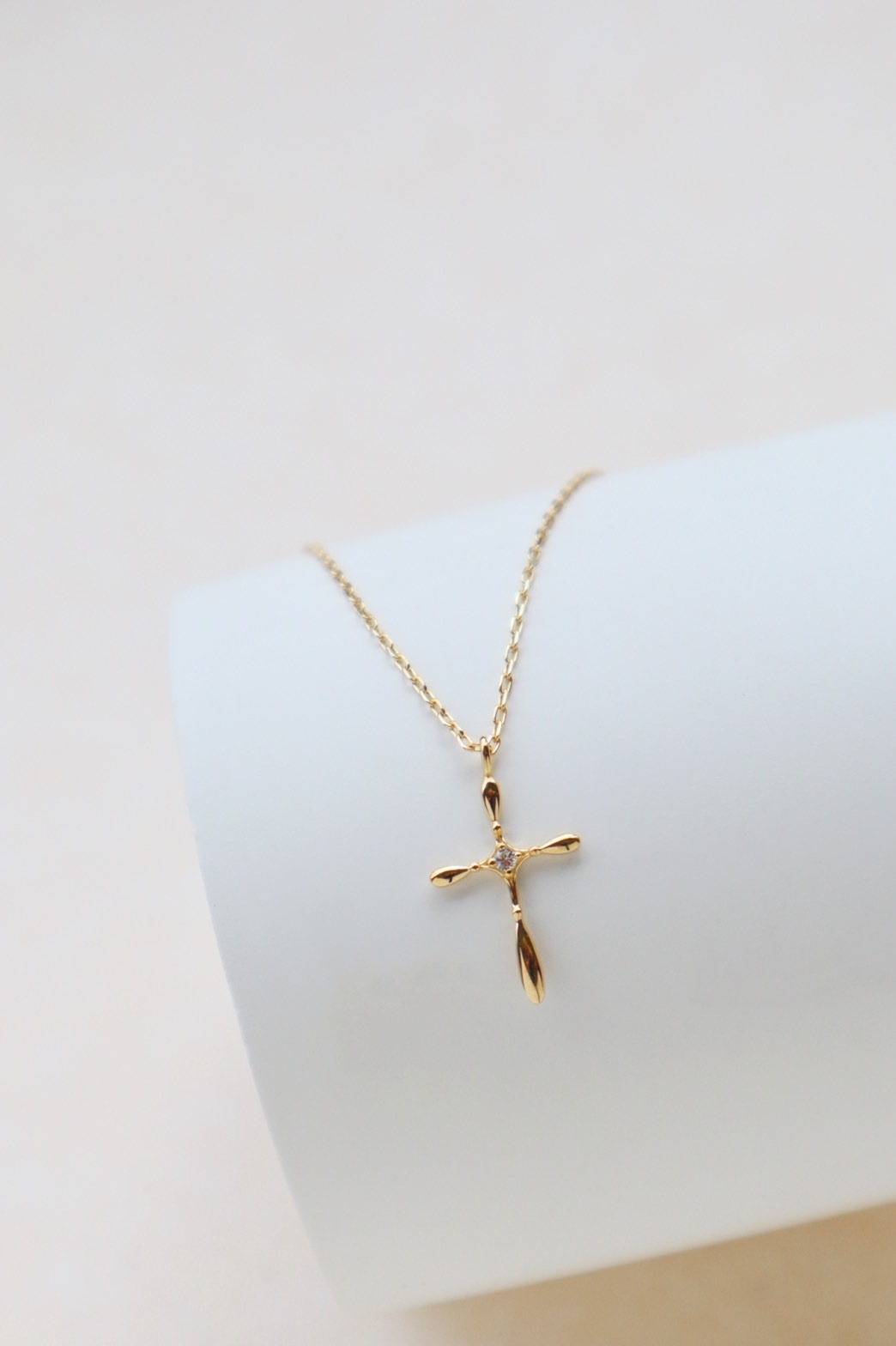 10K/十字之心項鍊