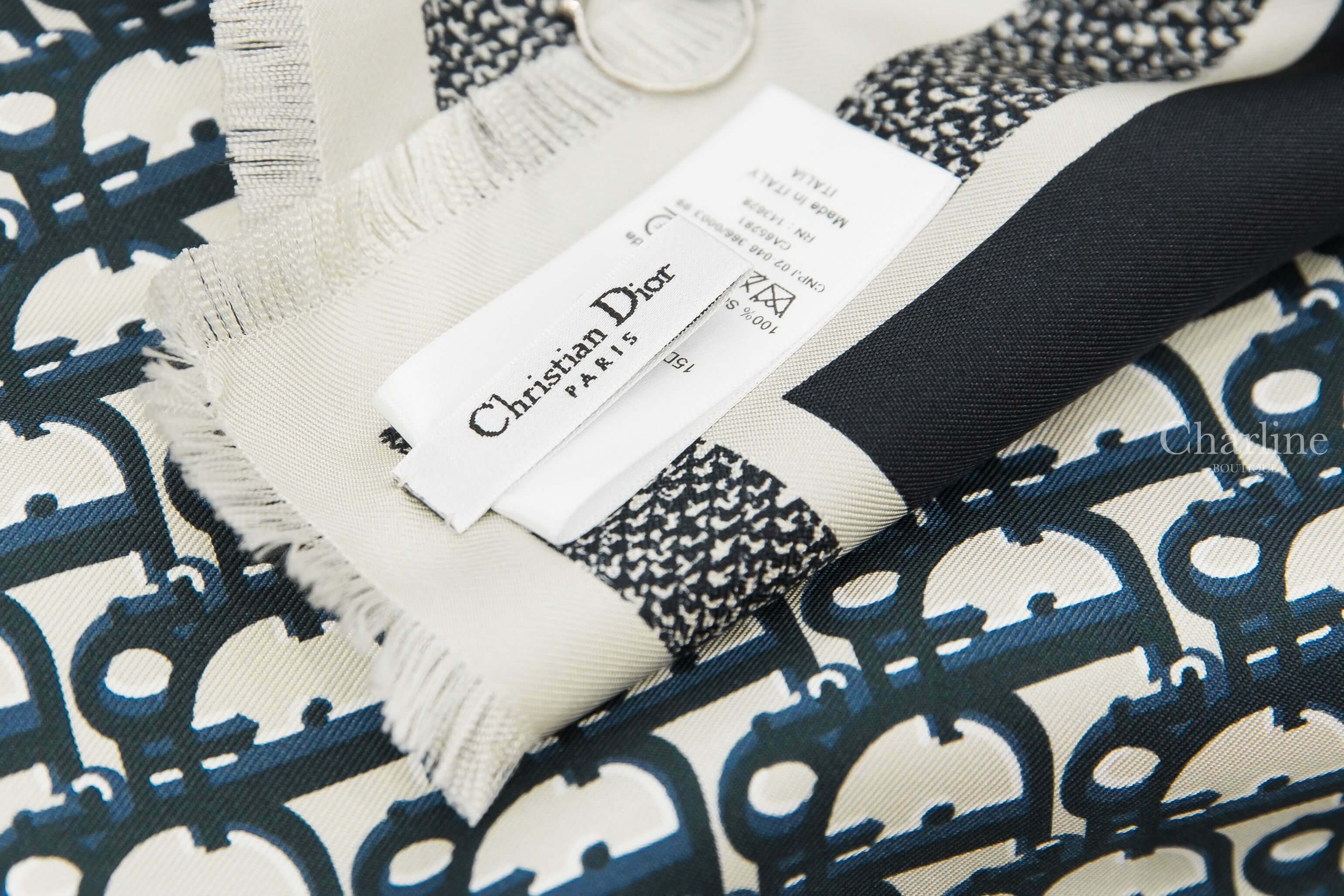 Dior Dior Oblique Diortwin 70 Square Scarf 海軍藍滿版老花白色抽鬚滾邊真絲方巾-Charline Boutique 精品代購