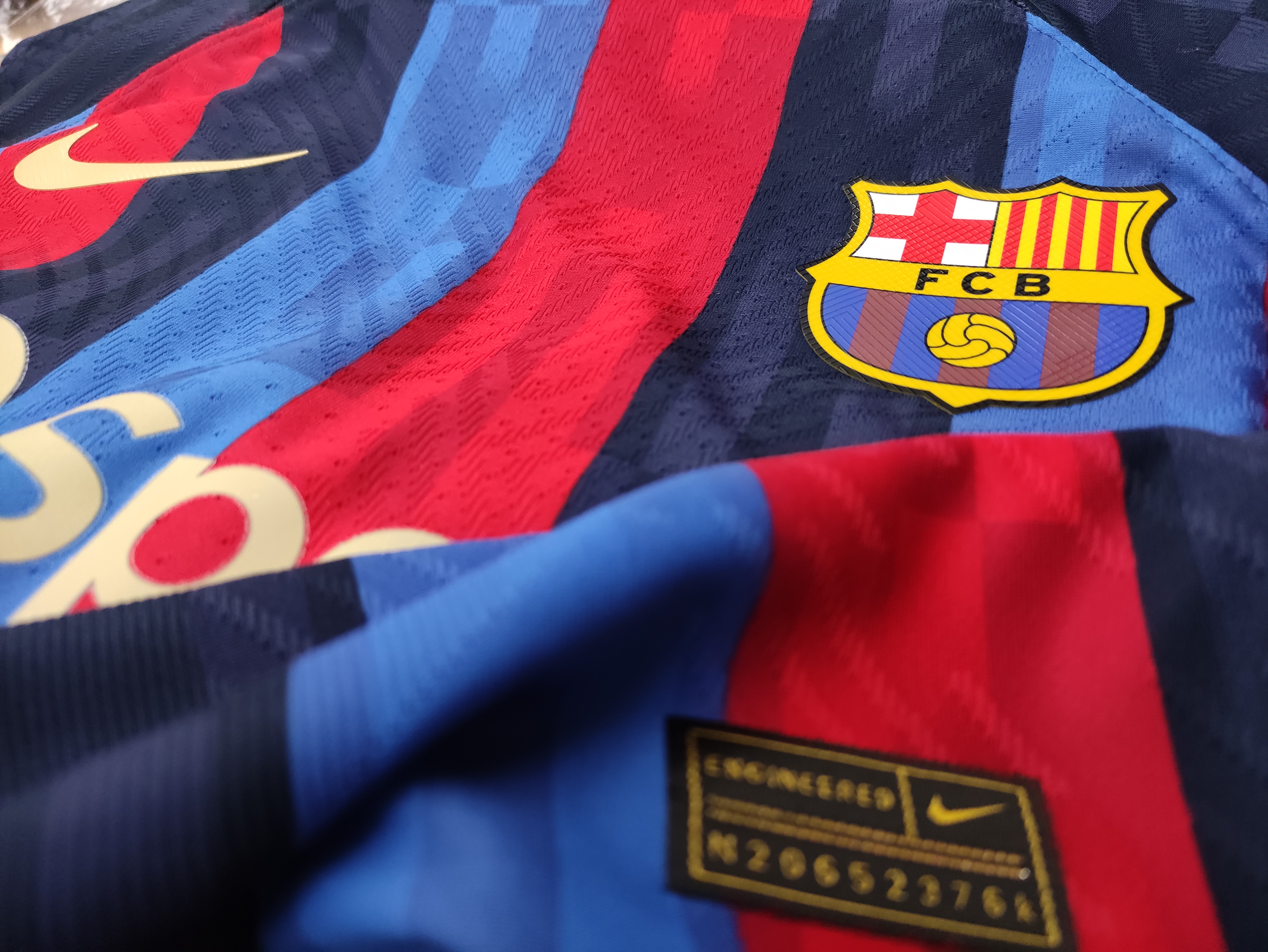 22-23巴塞隆拿主場球員版球衣