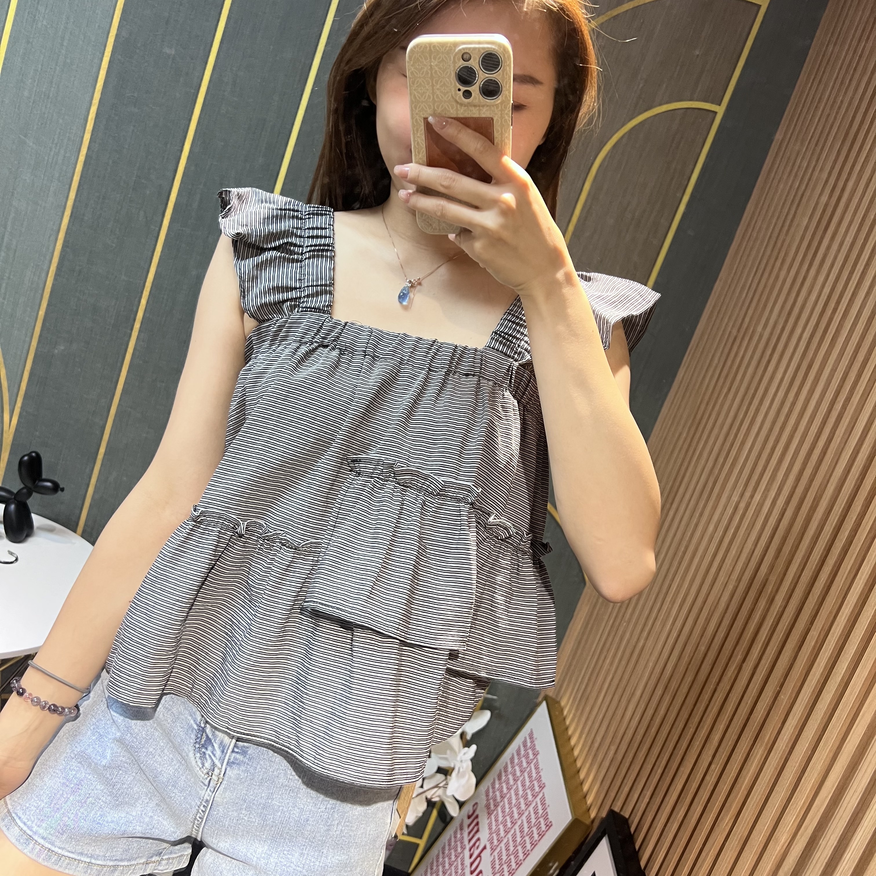 【Hoi2推介】橫間吊帶TOP