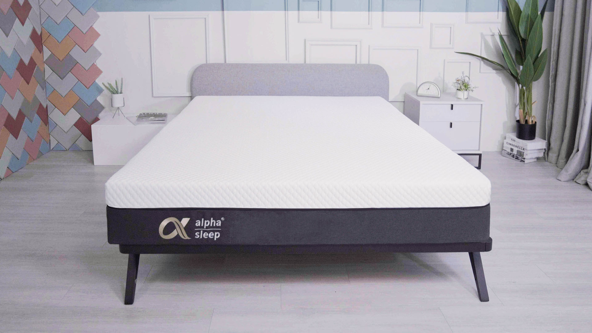 只要購買眠床小姐的床墊,搬運司機不但幫你將新床墊安全送達,也能免費替你把舊床墊送到一樓,只要再自行連絡清潔隊就能輕鬆簡單將舊床墊回收。