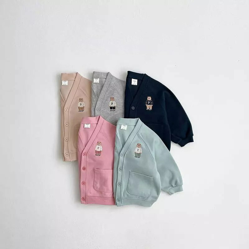 純棉V領小熊刺繡外套