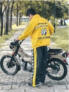 MOONEYES 兩件式 騎士 雨衣 黃色