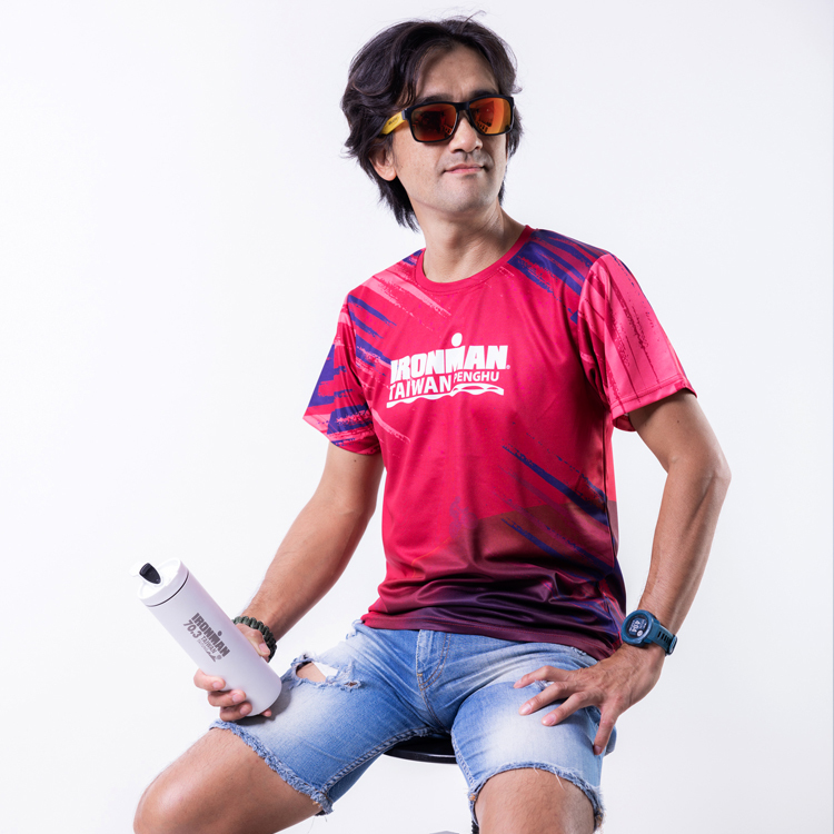 IRONMAN PENGHU Play Hard Be Proud T-Shirt - 熱血