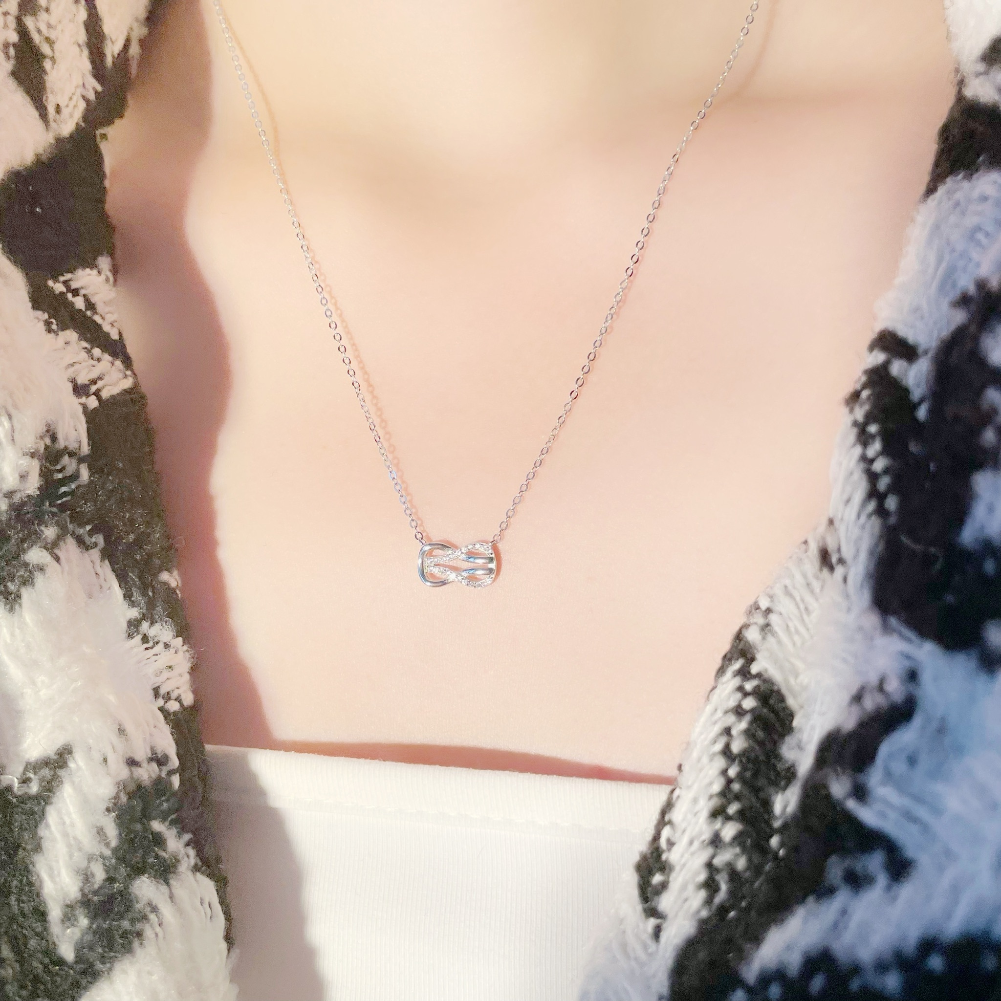| 925 Silver・White Gold・Rose Gold | Embrace Necklace（Silver / Rose Gold) | NE0646 |