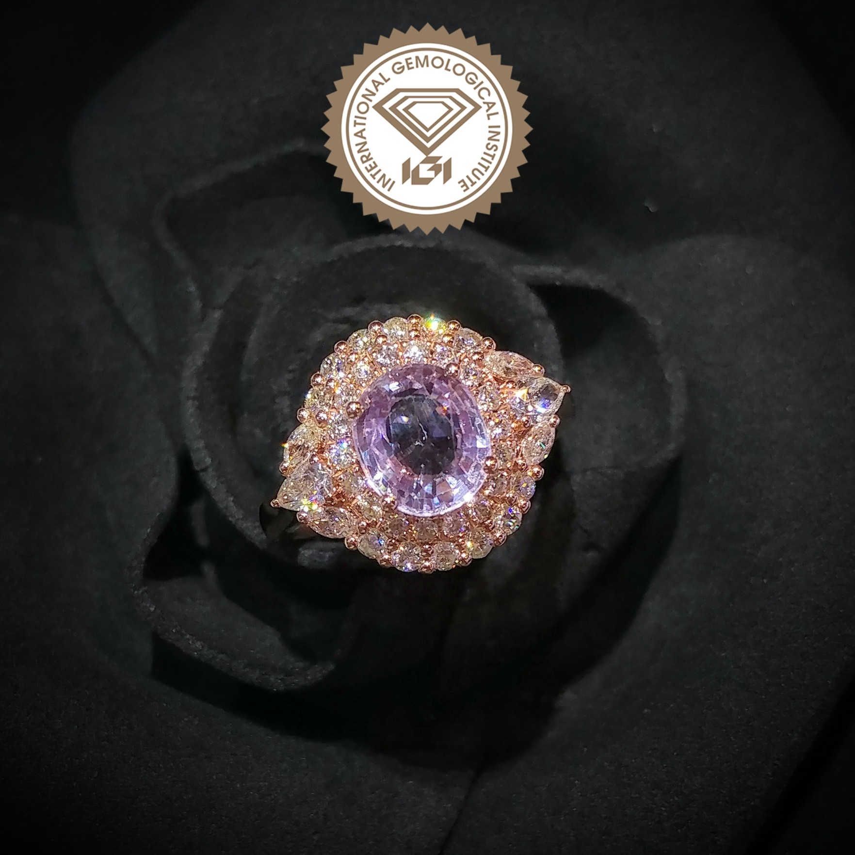 18K Rose Gold 2.12ct Sapphire and Diamond Ring