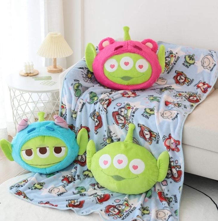 【預購】愛心眼三眼怪 睡眼惺忪三眼怪 毛怪/熊抱哥頭套 抱枕 收納毯