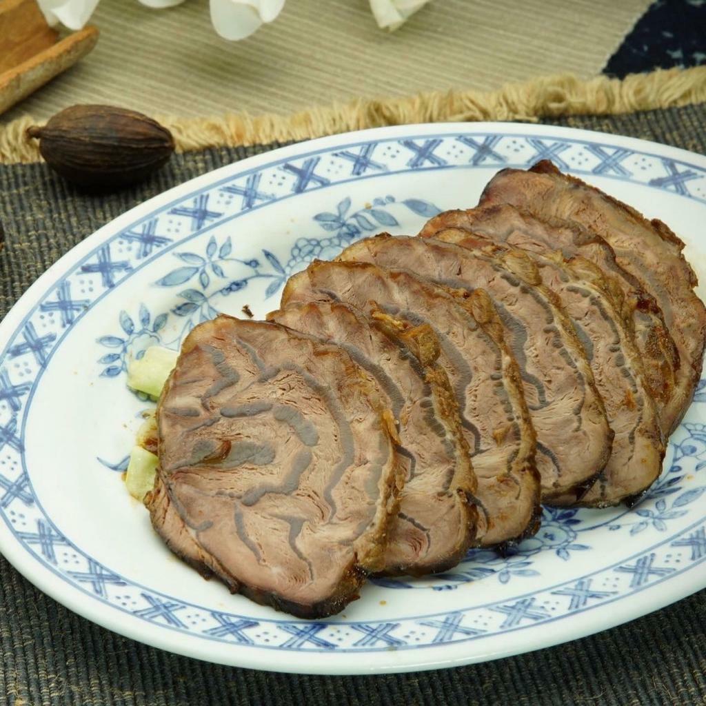 麻辣滷牛腱  (急凍)