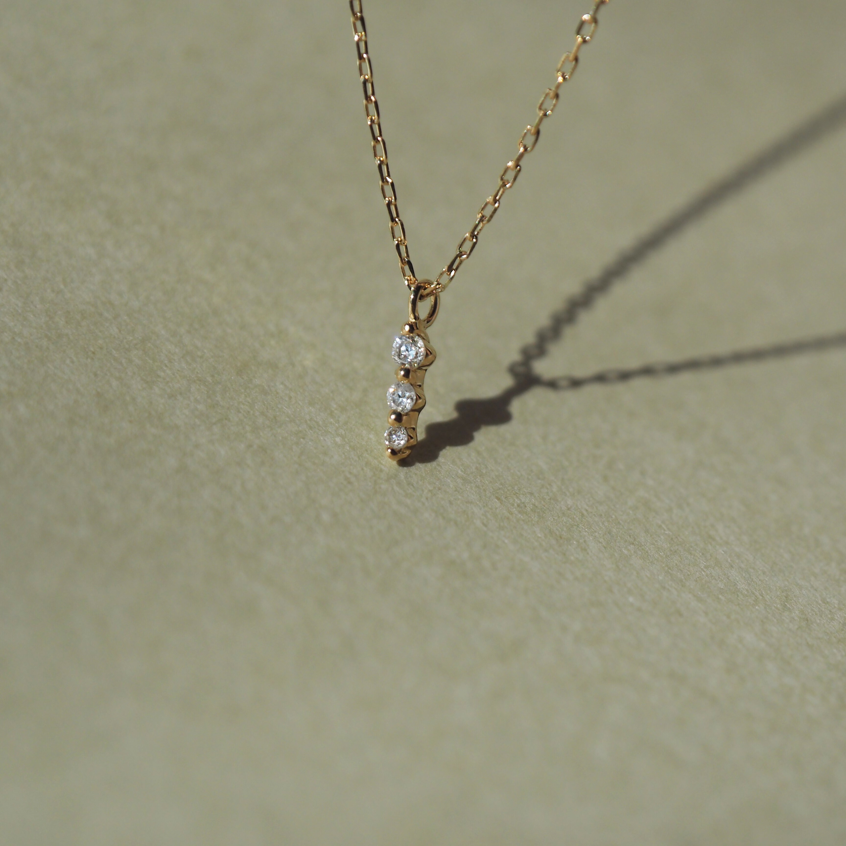 14K tiny straight真鑽項鍊