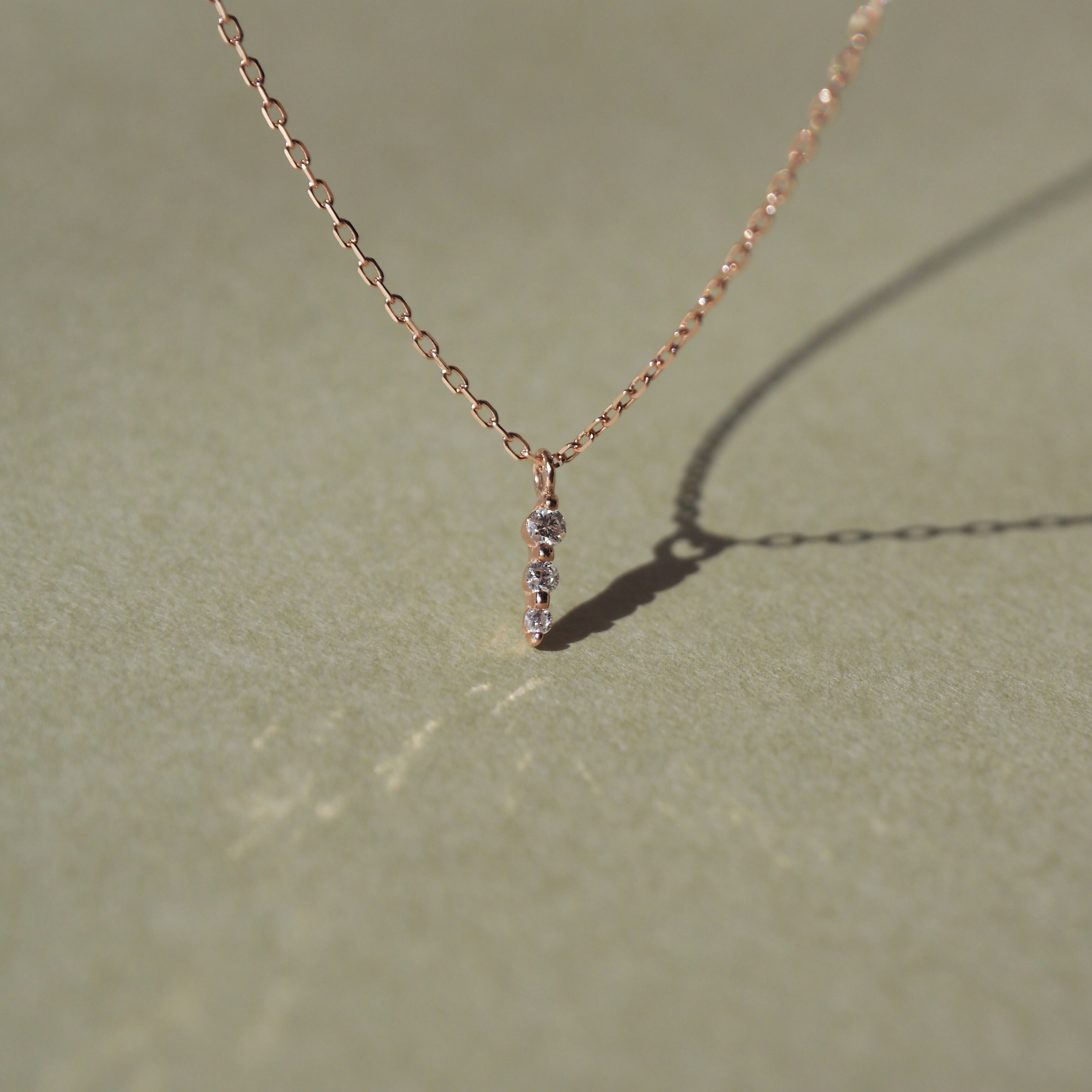 14K tiny straight真鑽項鍊