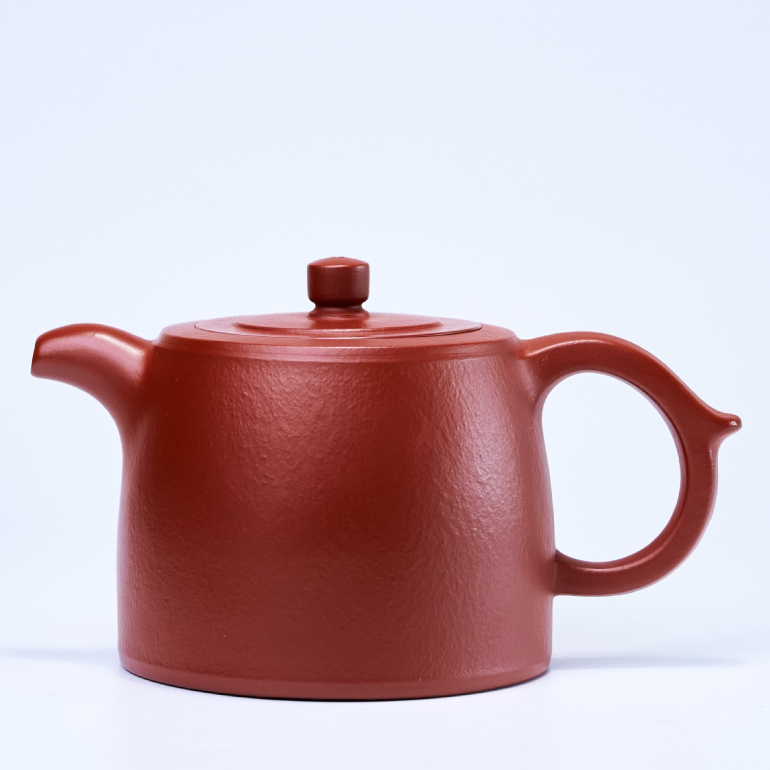 【井欄】-- 壺器型簡單，線條凝練，恰到好處