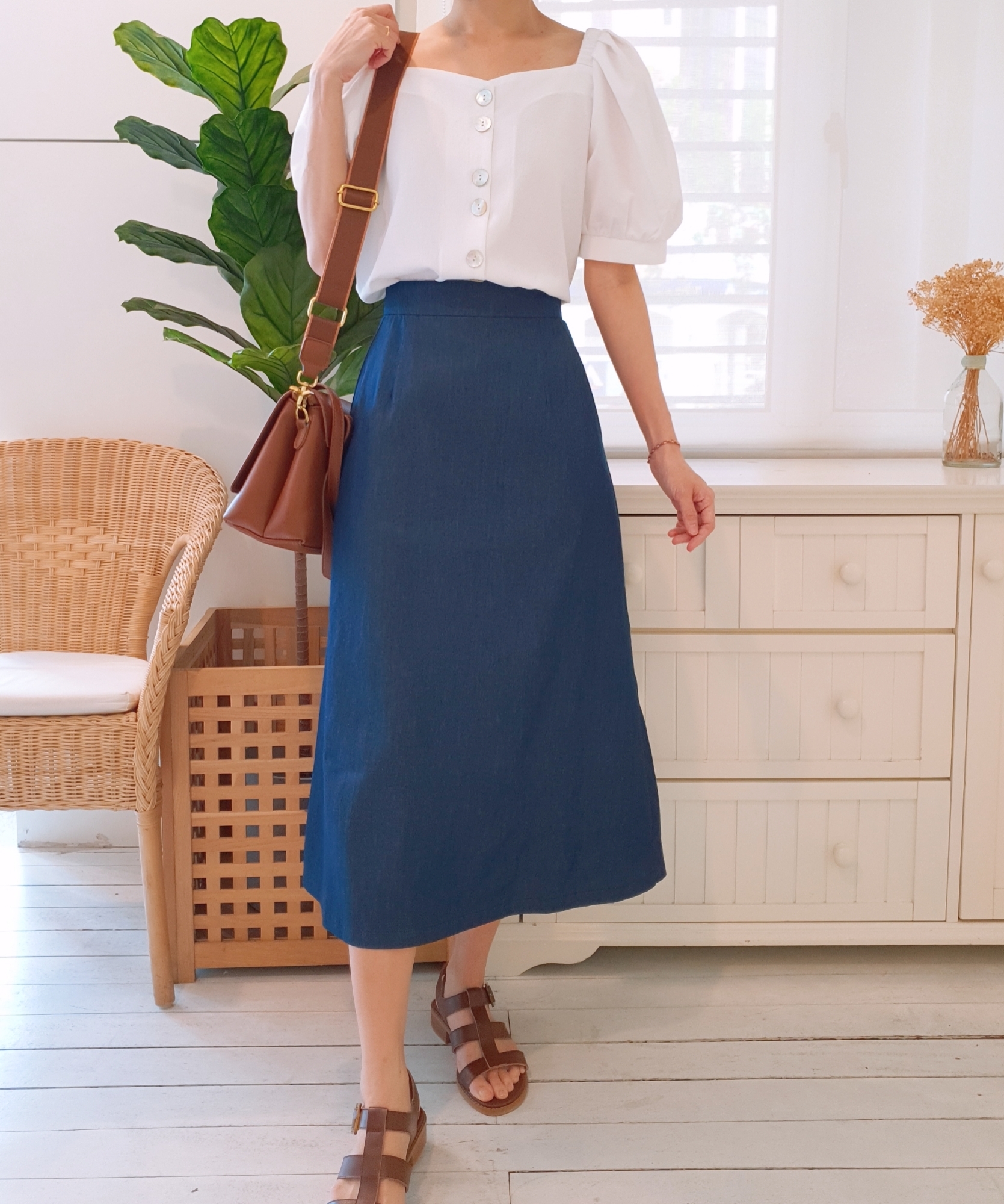 HIGH WAIST FLARE MIDI SKIRT