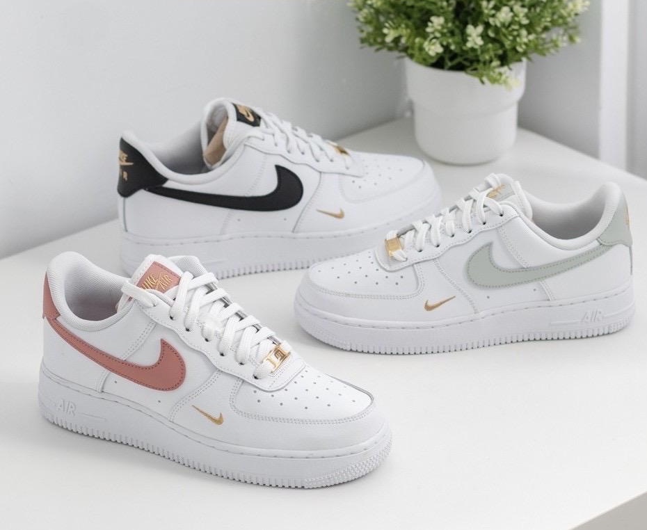 NIKE AIR FORCE 1 LOW MINI SWOOSH