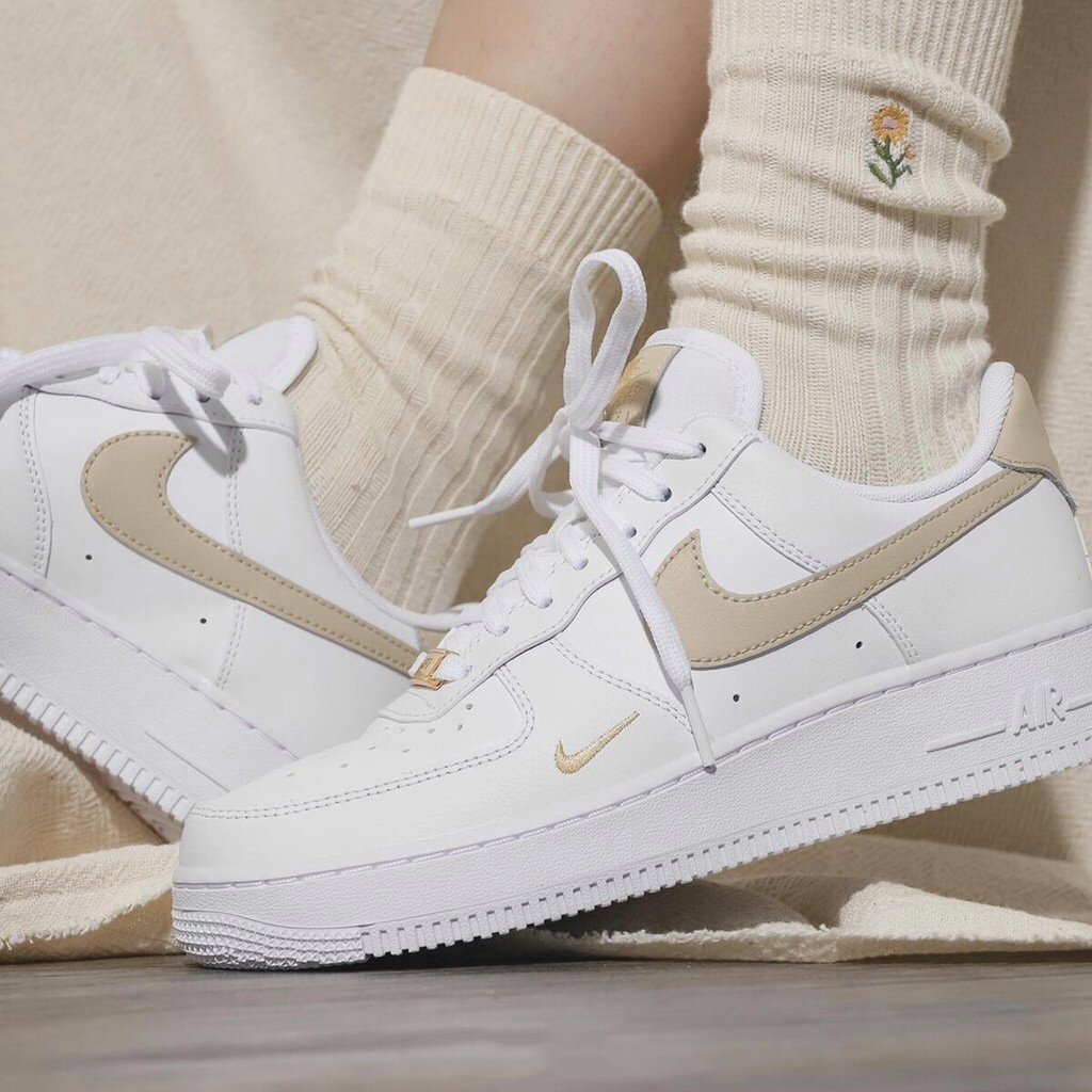 NIKE AIR FORCE 1 LOW MINI SWOOSH