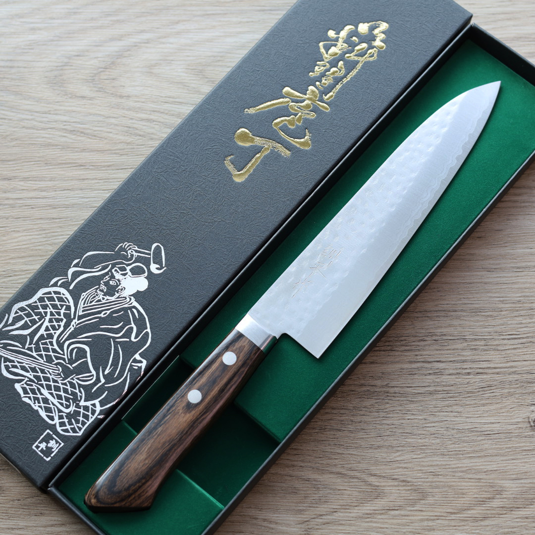 增谷訓生 牛刀 180mm VG10鋼 鎚目大馬士革 刻流 蘇格蘭柄