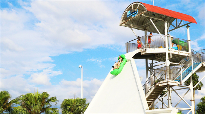 麗寶樂園 巫師飛艇