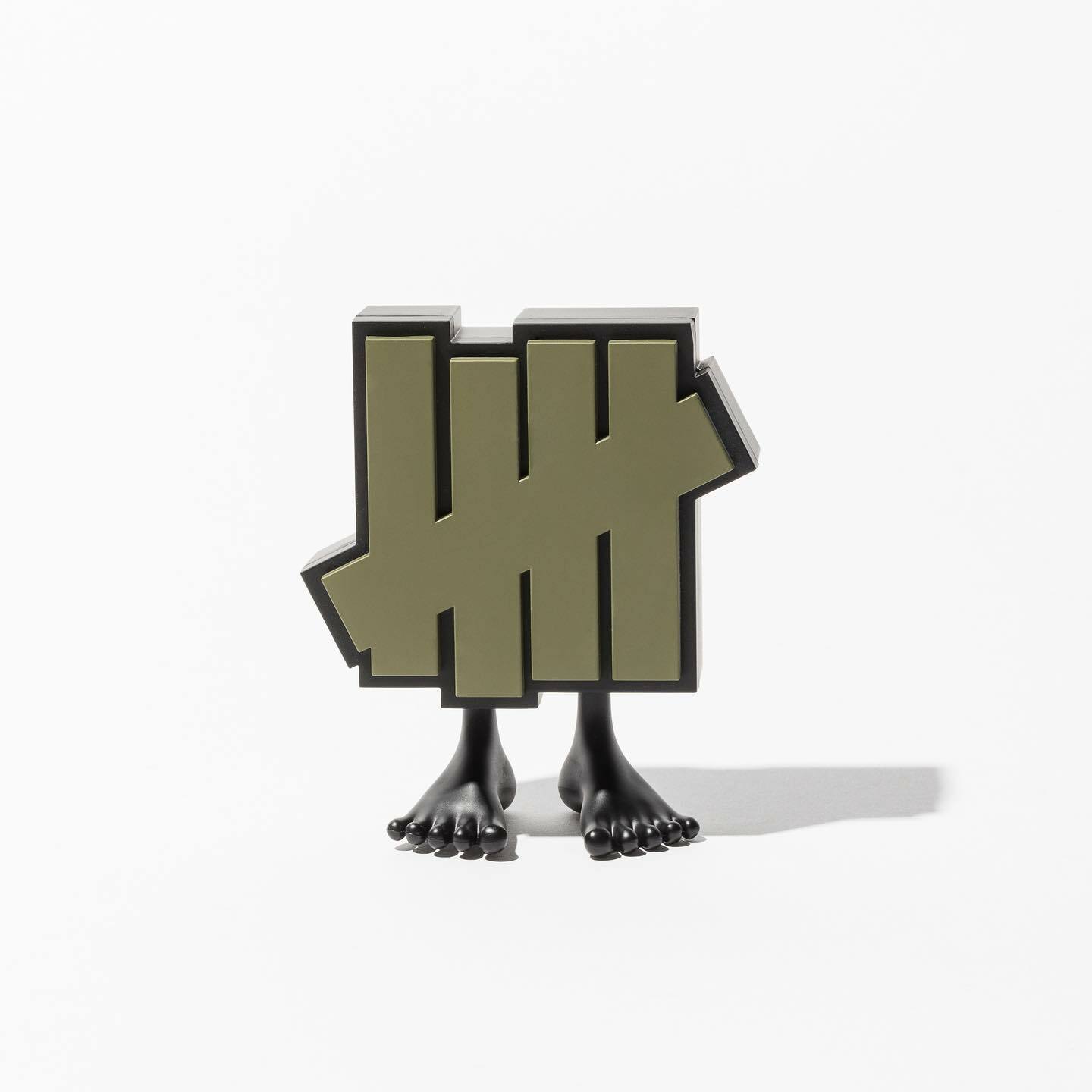 undefeated x kokies striker