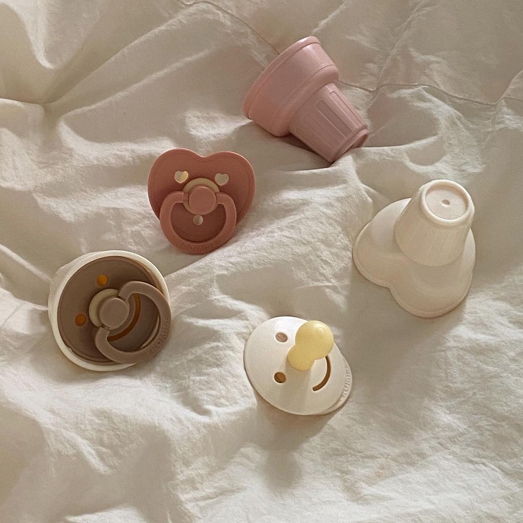 𝐅𝐫𝐨𝐦𝐢𝐬𝐞 圓形/心形雪糕筒🍦奶嘴蓋