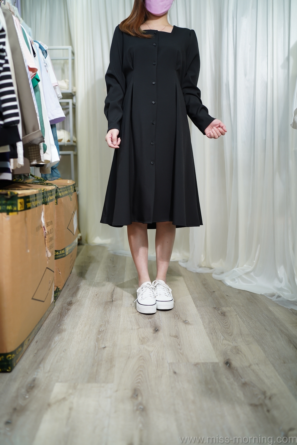 修腰款簡約連身裙(66405)