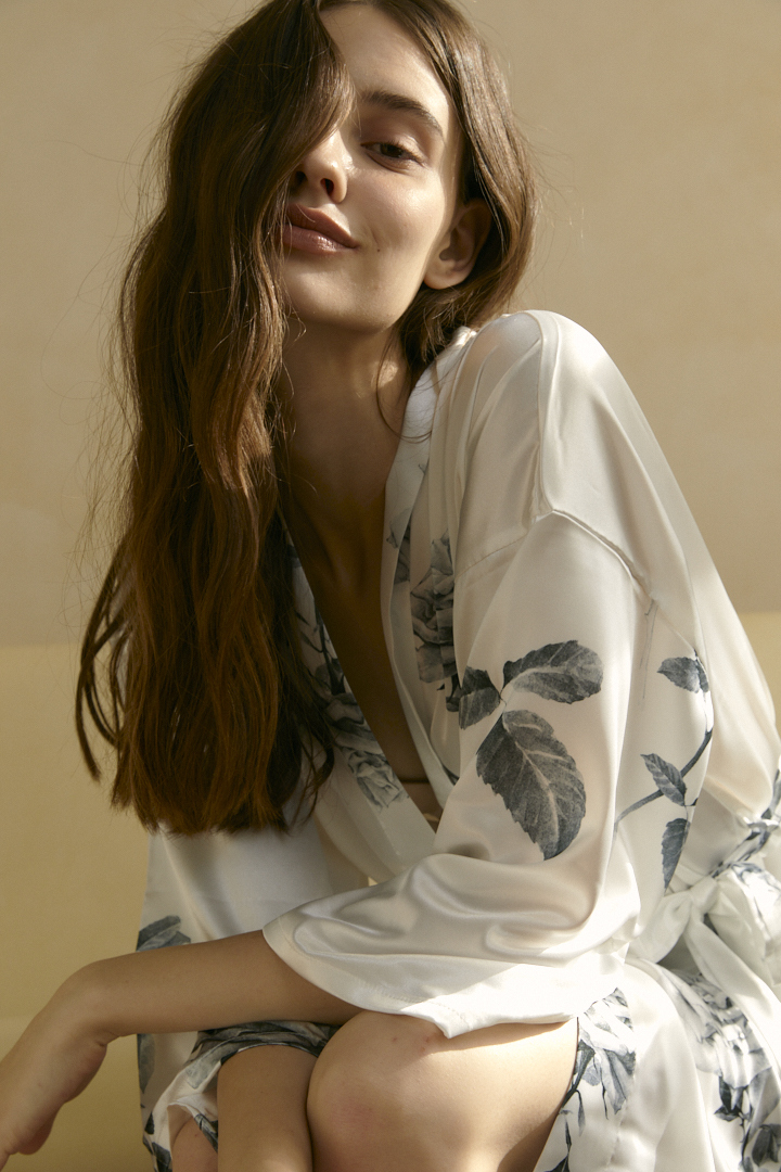 浪花聯名 雋永黑白- 玫瑰花卉 婚禮晨袍【可客製化/睡袍/浴袍】－Heres to Love