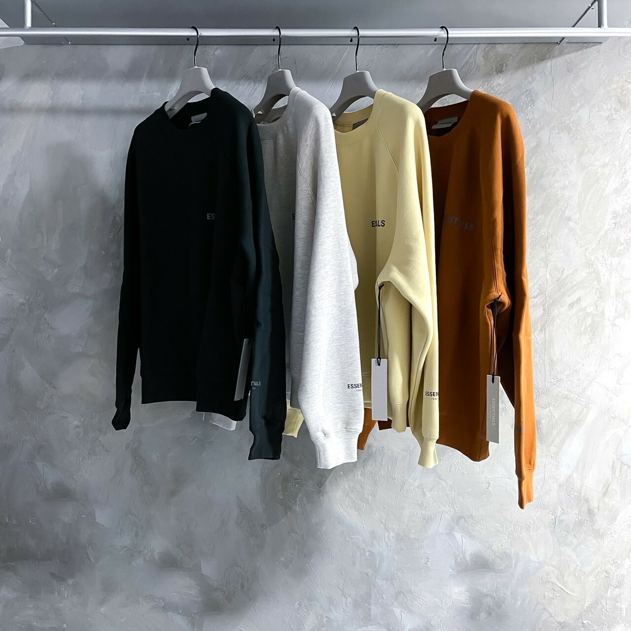 FOG Essentials 新款 反光字體小Logo 衛衣 長袖 Core Collection