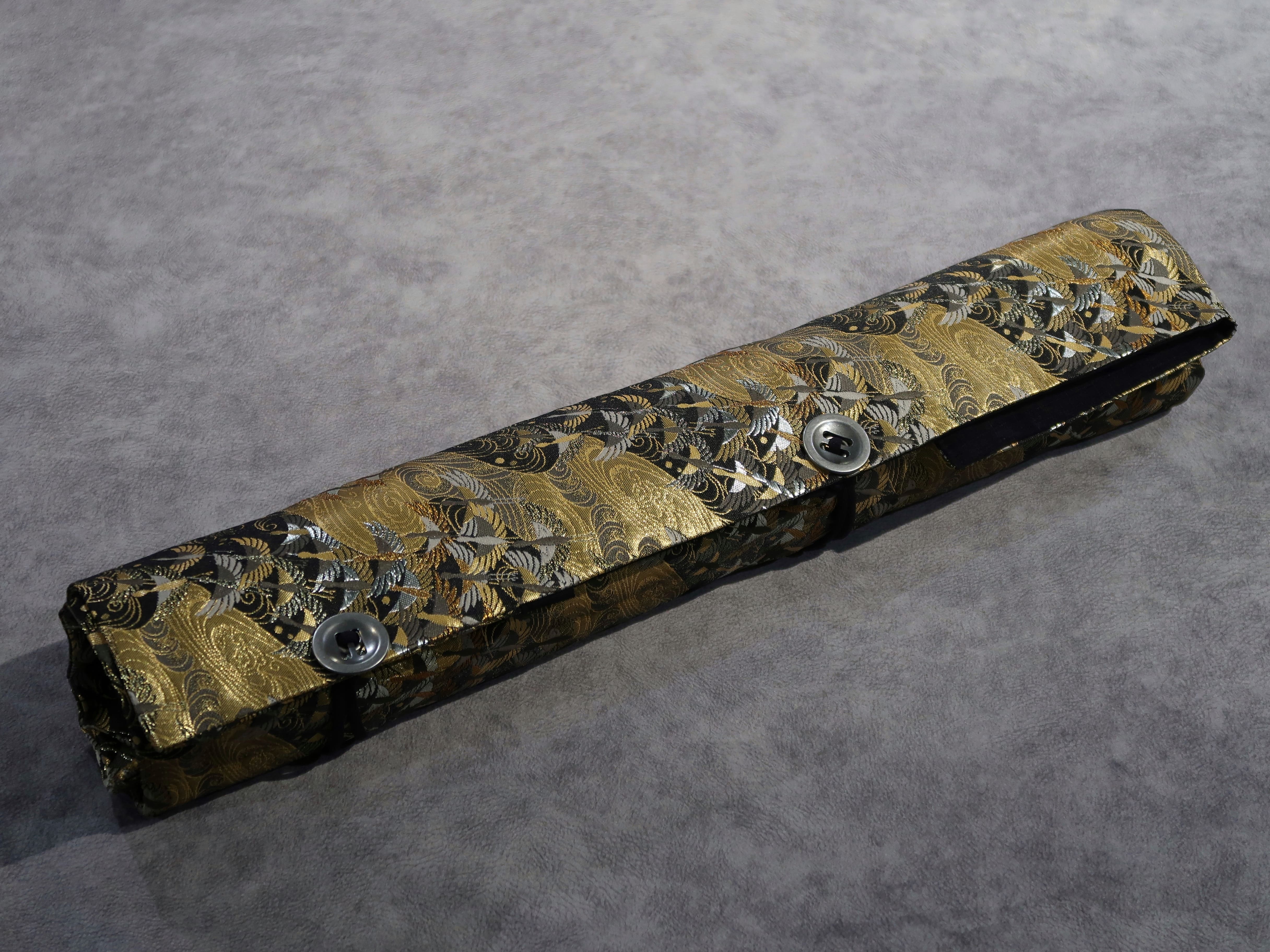 京都西陣織 刀袋 渦巻きに飛鶴文  (5本入)