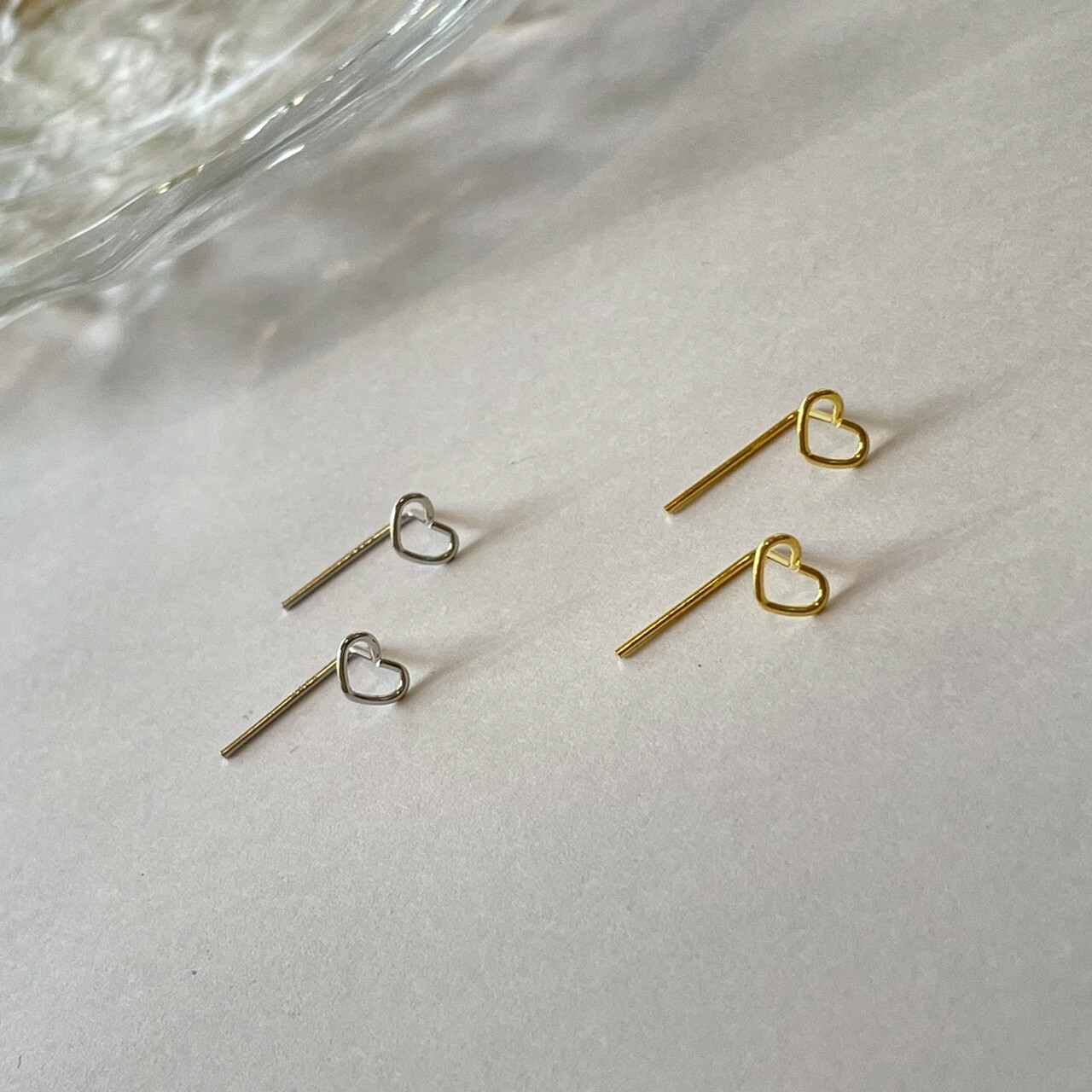 │簡約│傾心 • 愛心耳環 • 純銀耳針 • 可碰水 • 抗過敏 S925
