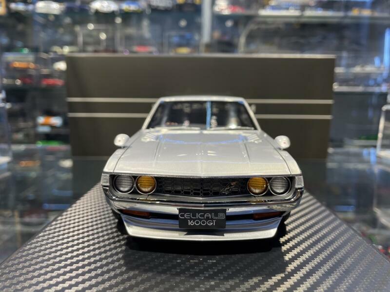 1/18 イグニッションモデル トヨタ セリカLB(TA27)銀 IG2603 1/18