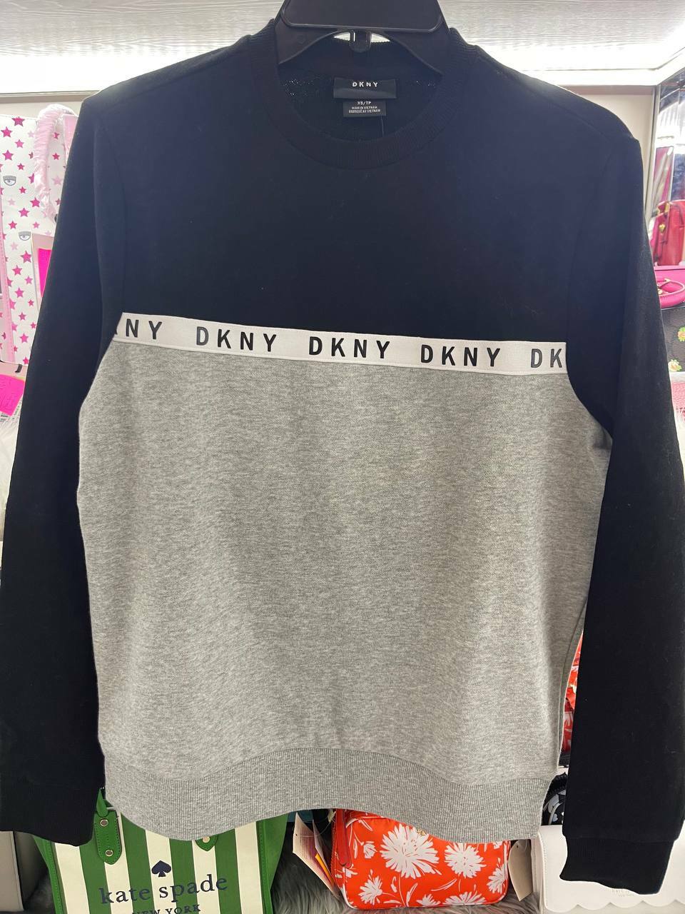 [S] DKNY LOGO FLEECE CREW,BLACK/GREY, M3170215-BHG (SD205)