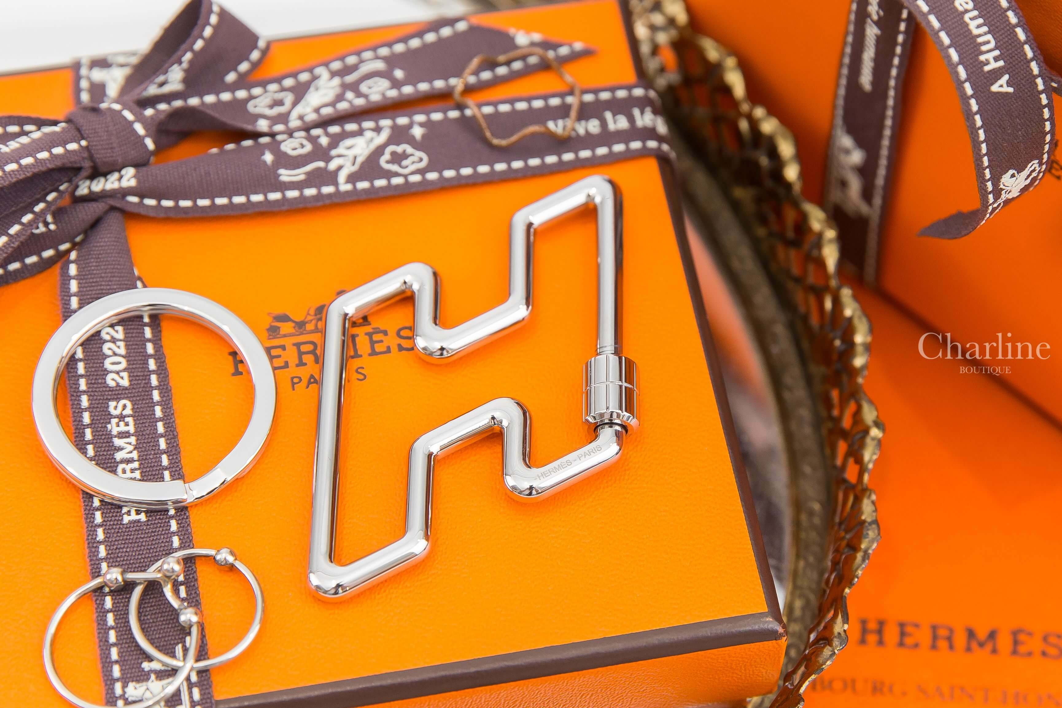 Hermès H Too Speed Key Ring 銀色簍空H不銹鋼鑰匙圈-Charline Boutique 精品代購