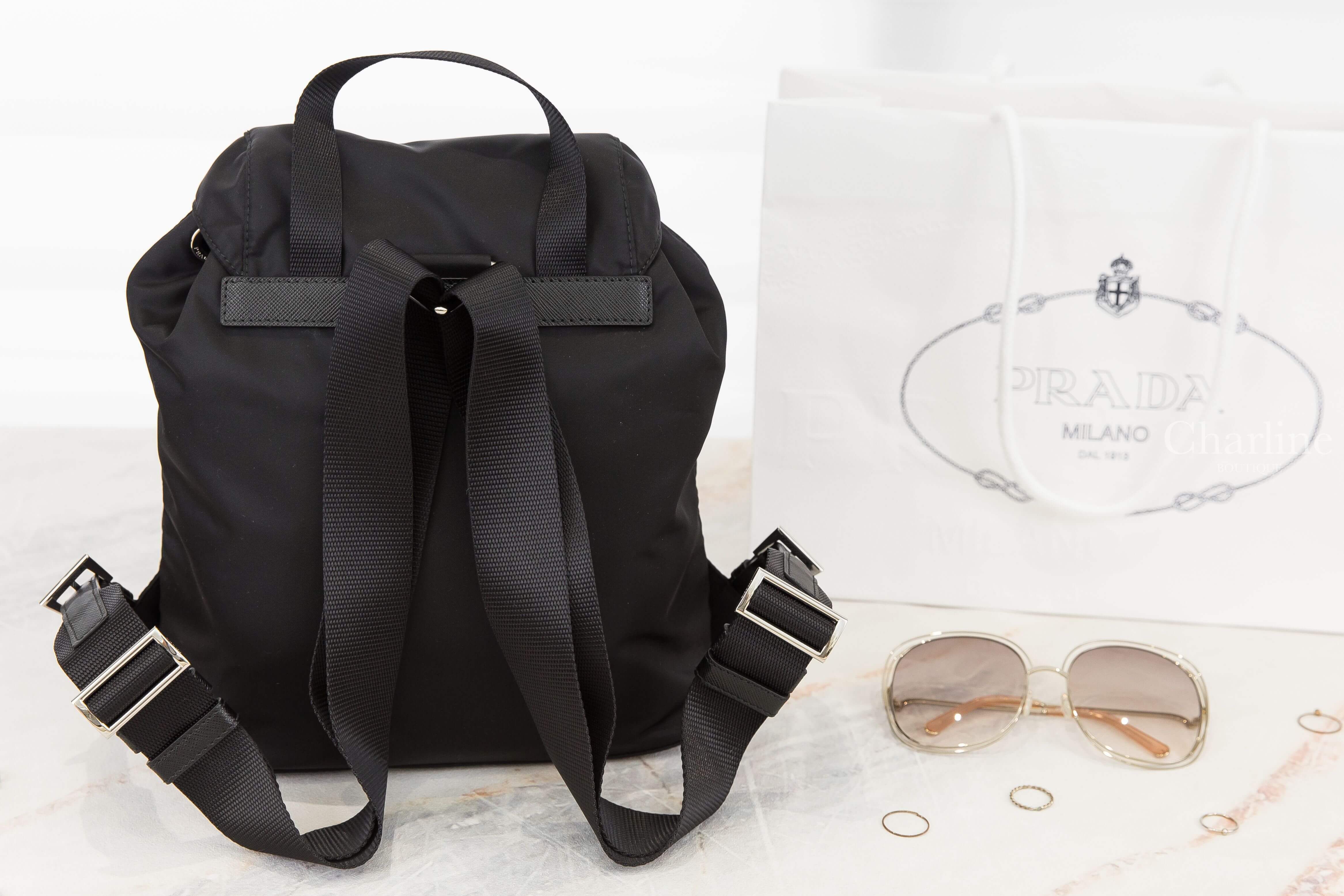 Prada Small Re-nylon Backpack 黑色小型三角銀字布面尼龍後背包-Charline Boutique 精品代購