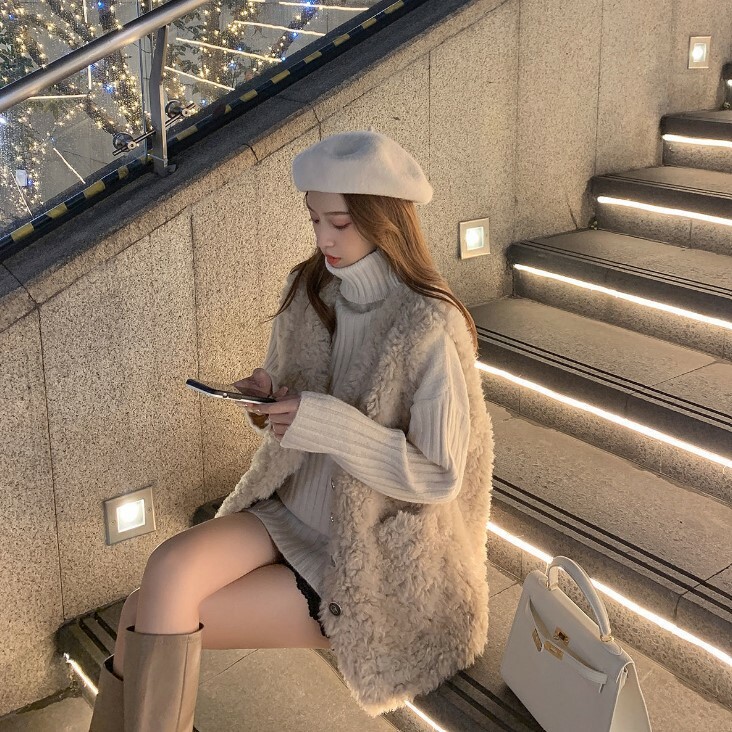 ᴷᴼᴿᴱᴬ 🇰🇷溫暖羊咩咩馬甲背心