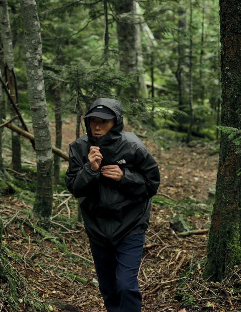 日本 TNF  防水機能斗篷