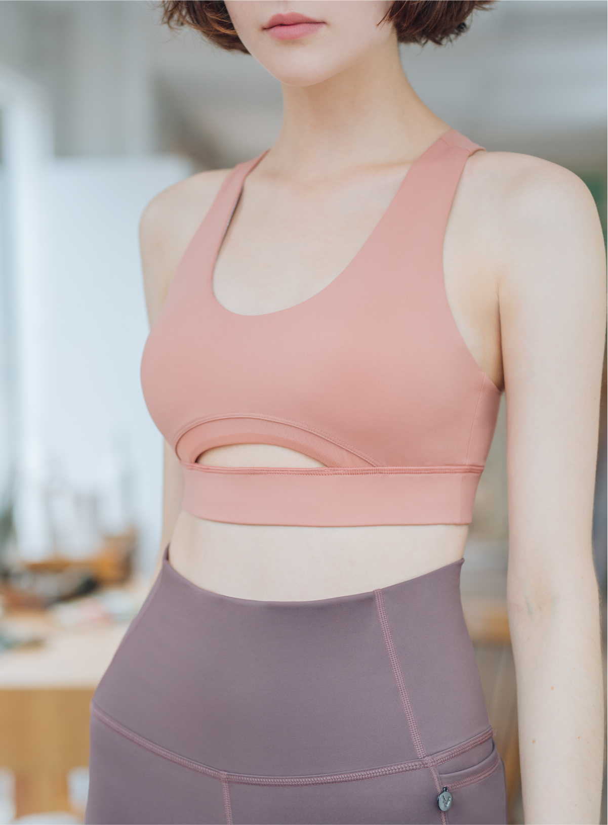 ANA0912 極簡主義撐托 Bra