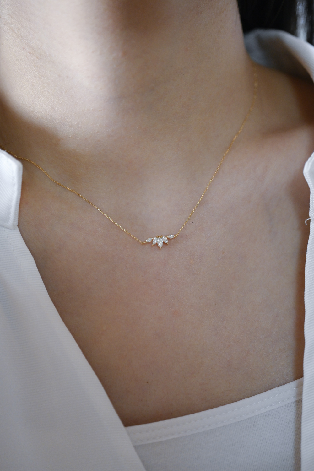 18K Marquesa Fan Diamond Necklace