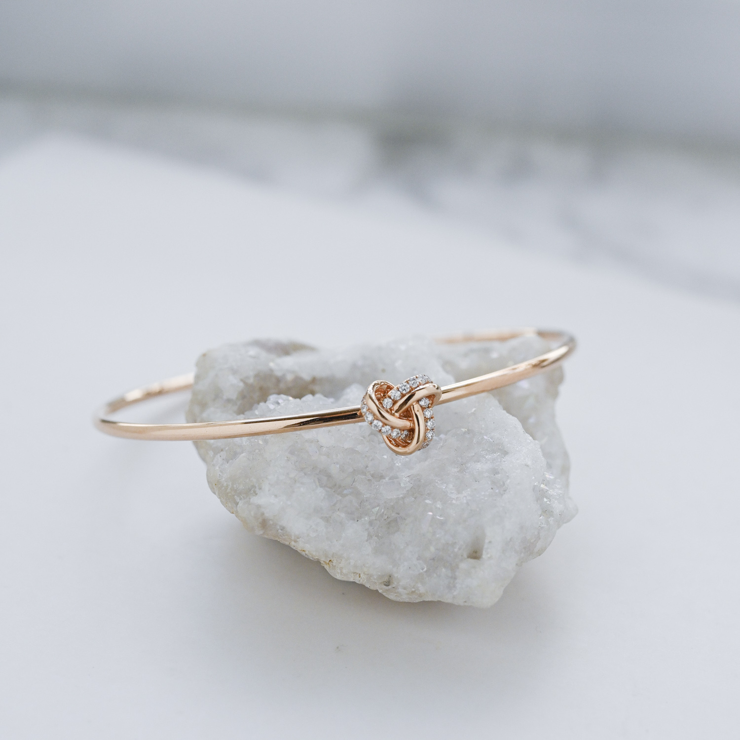 18K Lucky Knot Diamond Bangle