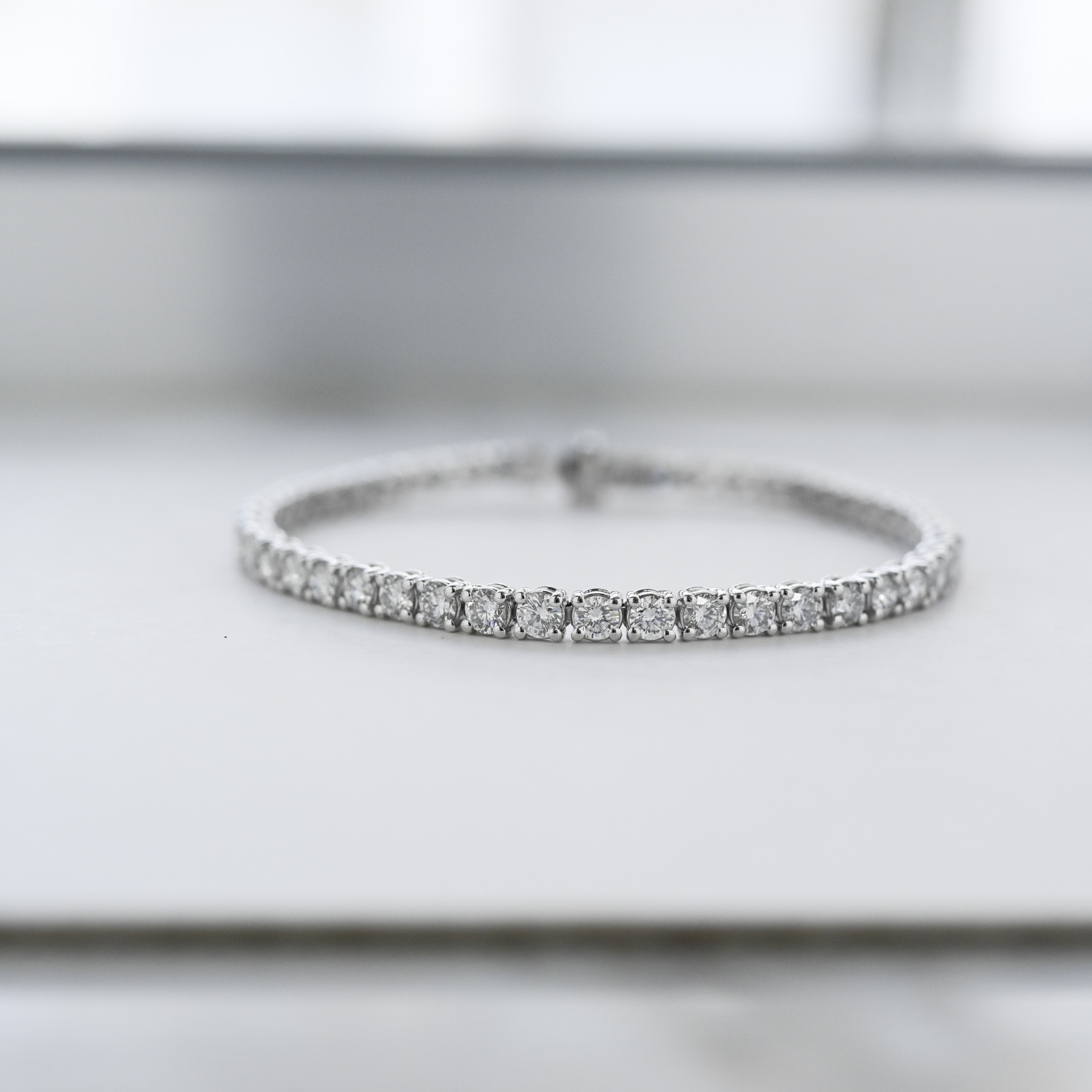 18K Four Prong 0.10ct Each Tennis Bracelet