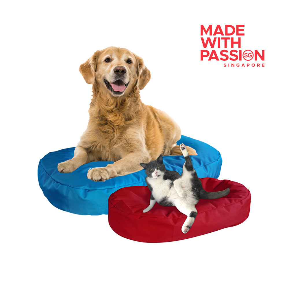 The Poochsta – water-repellent bean bag pet bed