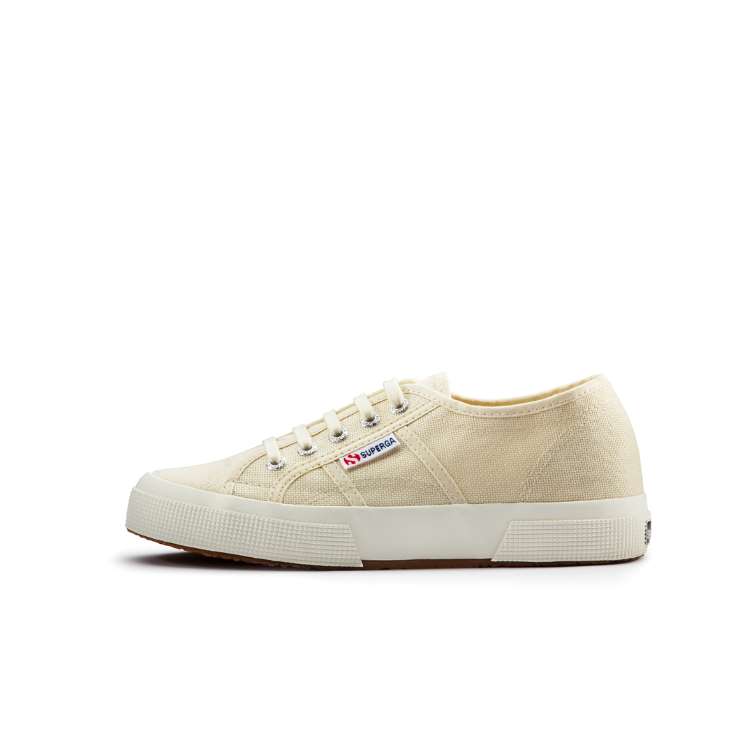 superga 2750 platform