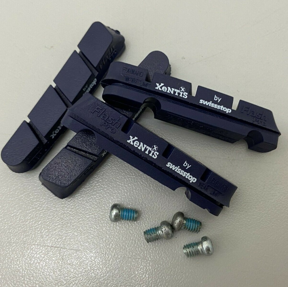 XeNTiS X13 Racing Brake Pad Set (4pcs)