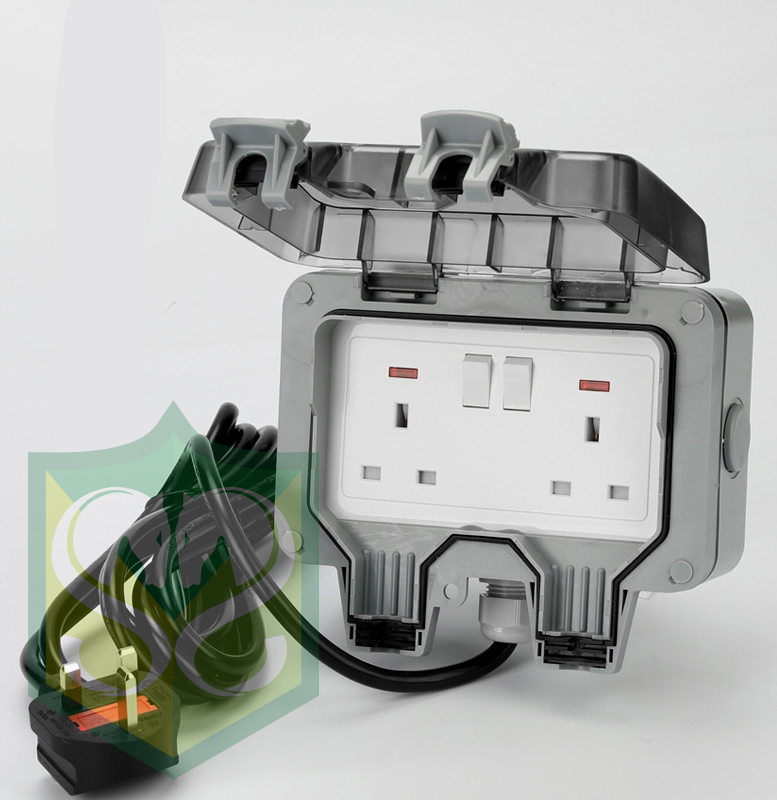 IP66 Outdoor PB2213A-10M (1.5mm2) H05VV-F Extended Waterproof Socket (10m)