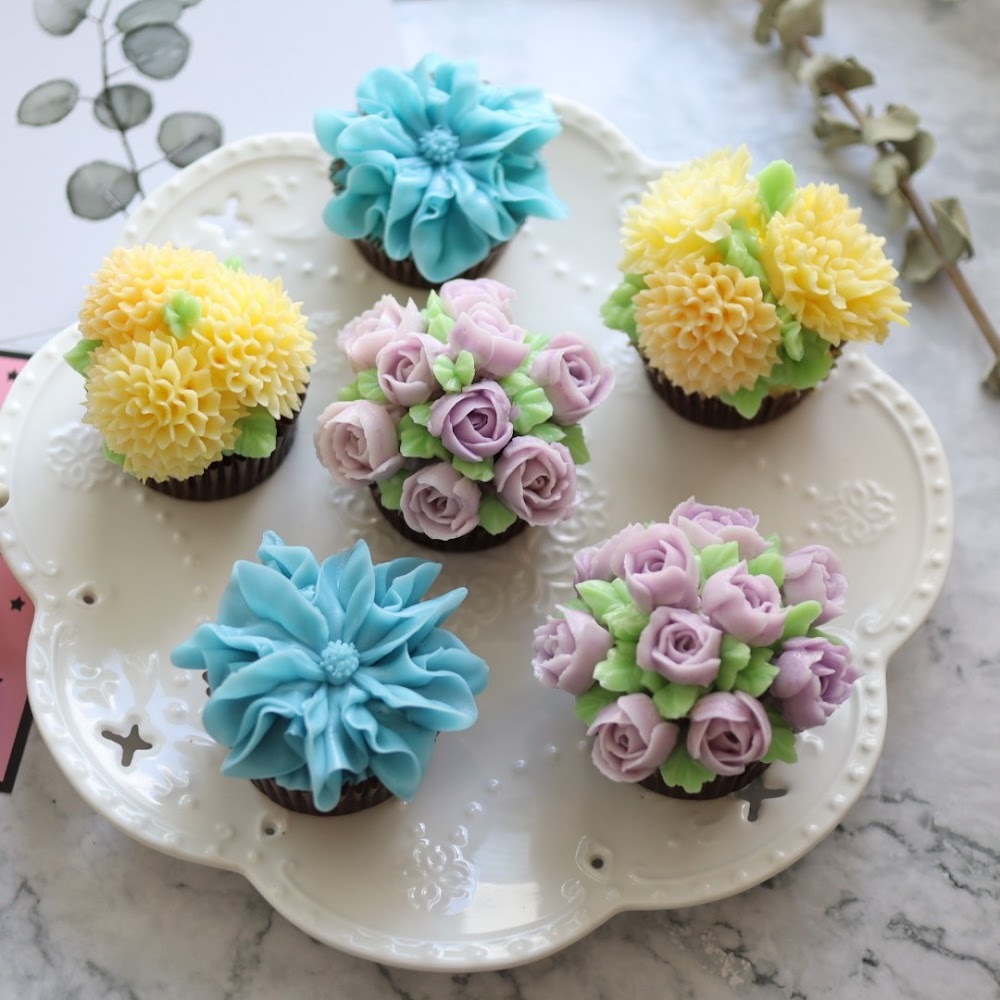 Buttercream cupcake 韓式唧花班