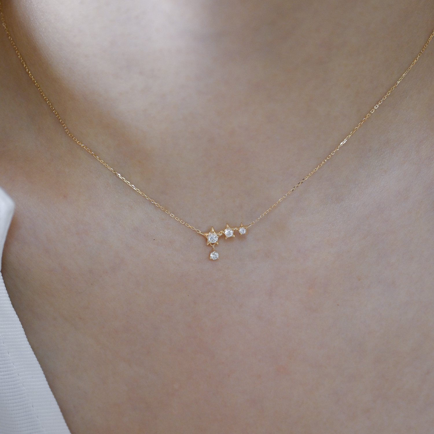 18K Twinkle Twinkle Star Diamond Necklace