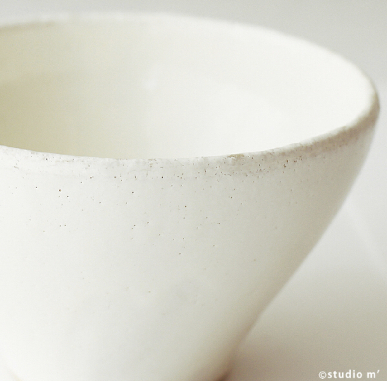 STUDIO M' - CROUTON碗L 粉引