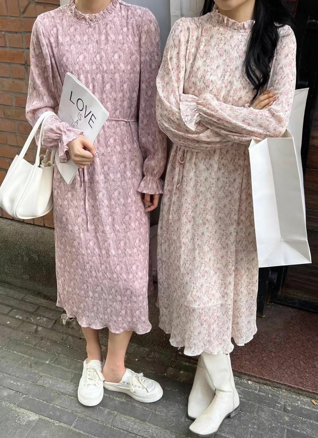 LCG13 半企領暗坑紋碎花連身裙