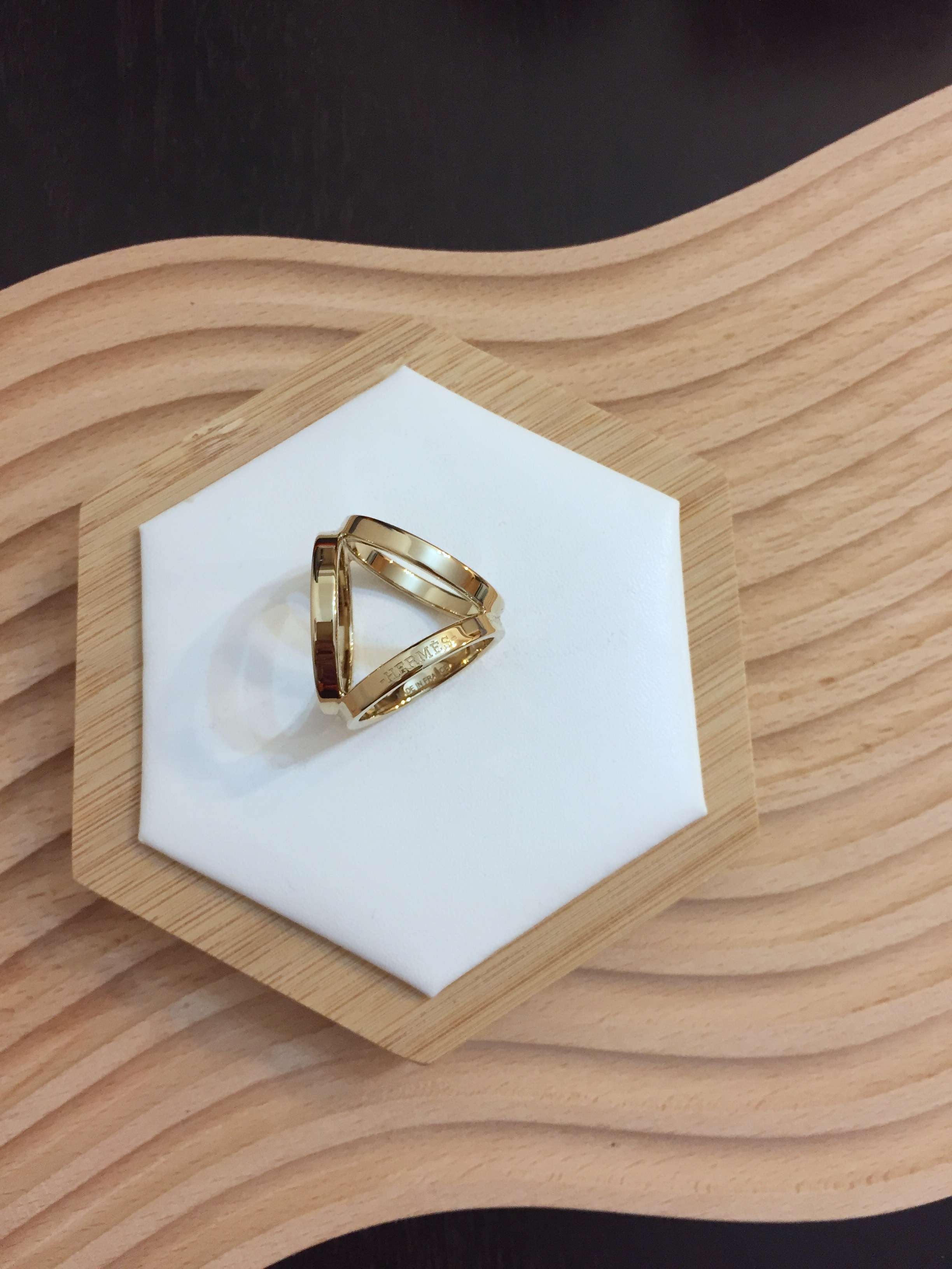 Hermes Trio 絲巾扣